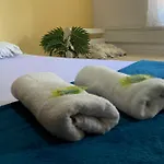 Rio Surf House Hostel E Pousada